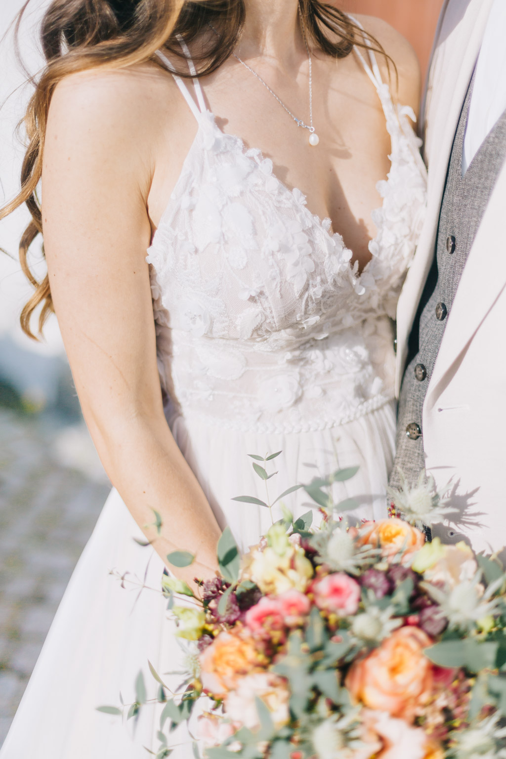 HOCHZEIT GODESBURG BONN 130 Hochzeitskleid Detail